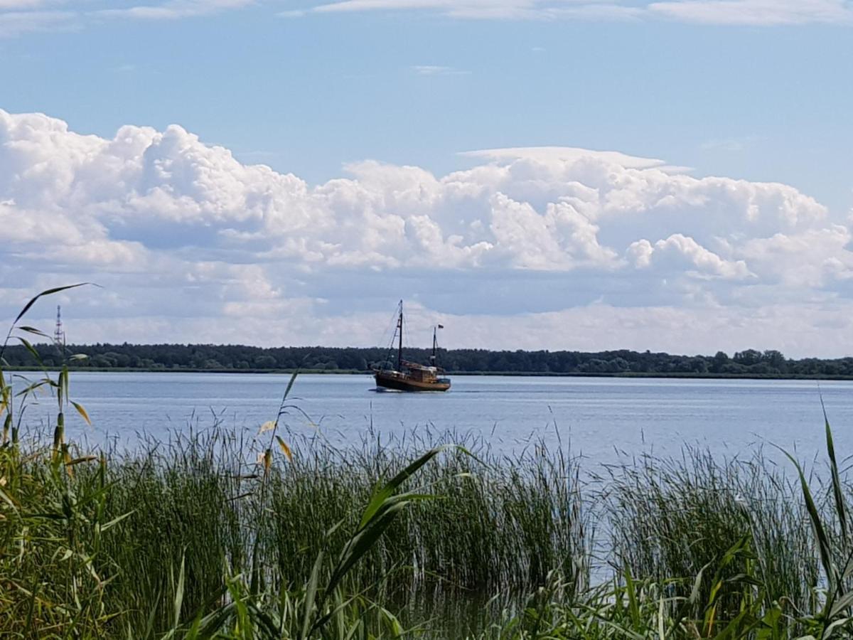 Fischerhus Lütt Hauke 69 qm Traudel Altwarp Exterior foto